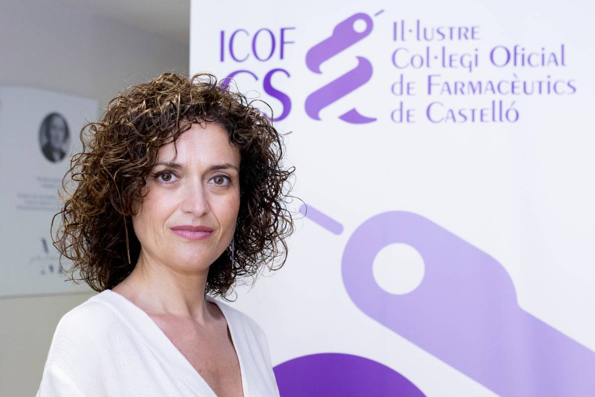 Rosa Arnau, presidenta del COF de Castellón. Foto: COF DE CASTELLÓN.